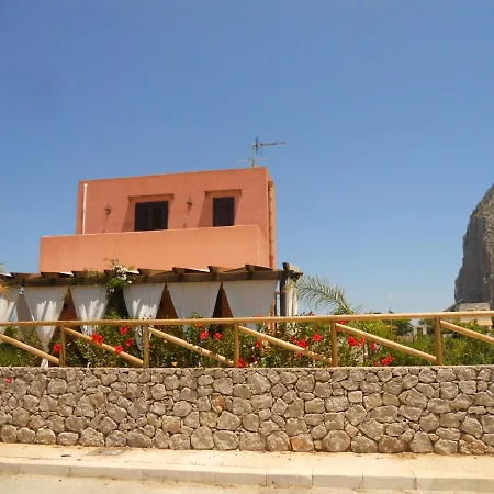 Ferienhaus Trerose By Trerose - Con Wi-fi E Posto Auto Privato Gratuiti San Vito Lo Capo